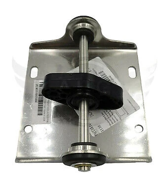 Paccar Isolated Pin Exhaust Bracket | M11-8774-004